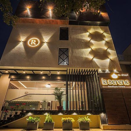 La Serene Boutique Hotel - Manyata Tech Park Bangalore Exteriör bild